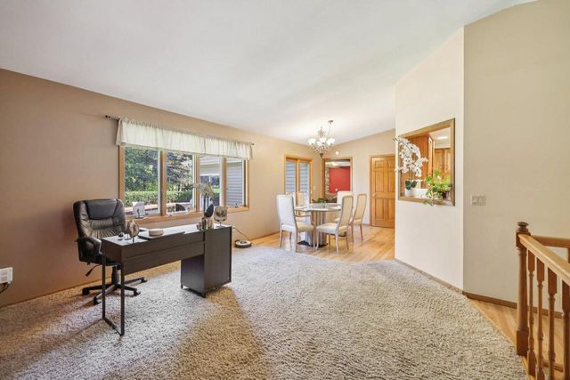 215 S Pine CIRCLE, Whitewater, WI 53190