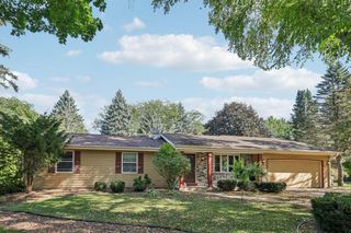 215 S Pine CIRCLE, Whitewater, WI 53190