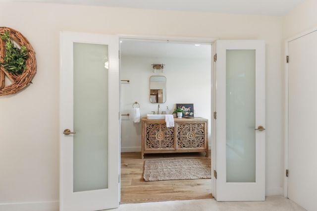 618 Elmwood Dr, Davis, CA 95616