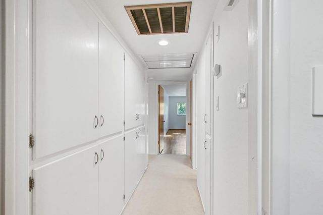 618 Elmwood Dr, Davis, CA 95616