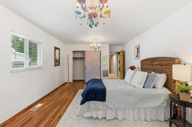 618 Elmwood Dr, Davis, CA 95616