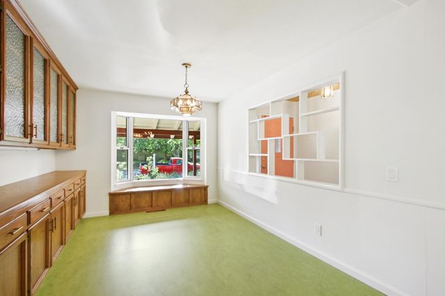 618 Elmwood Dr, Davis, CA 95616