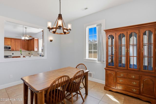 335 Bull Tail Road, Wallace, NC 28466