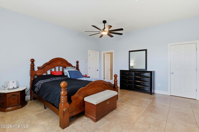 335 Bull Tail Road, Wallace, NC 28466