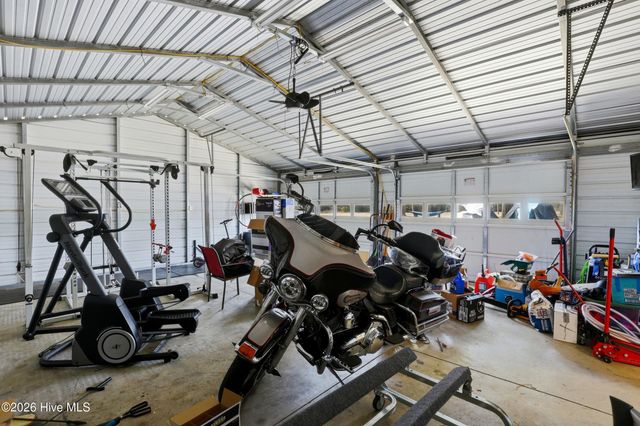 335 Bull Tail Road, Wallace, NC 28466