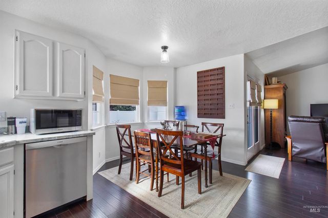 959 Cypress Way, Twin Falls, ID 83301