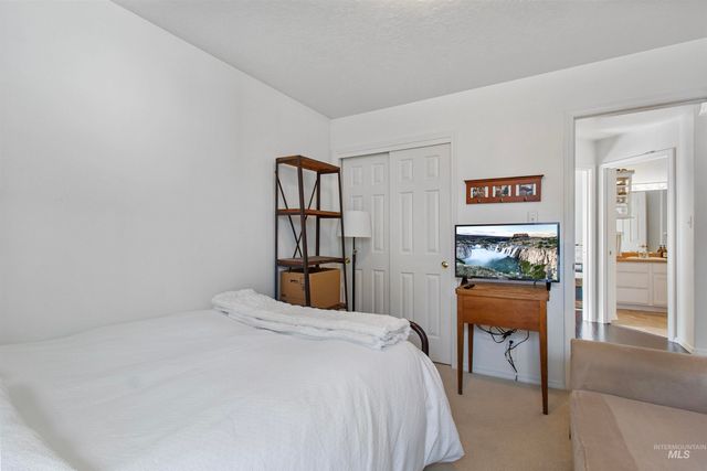 959 Cypress Way, Twin Falls, ID 83301