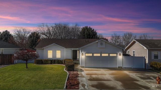 959 Cypress Way, Twin Falls, ID 83301