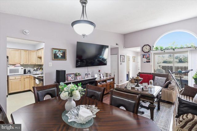8363 CANNING TER, Greenbelt, MD 20770