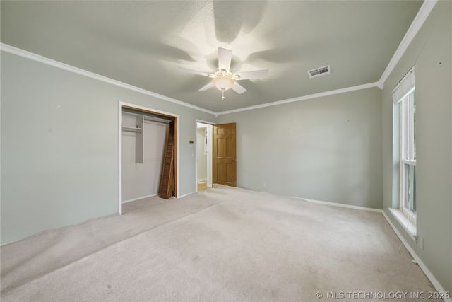 5833 S Louisville Avenue, Tulsa, OK 74135