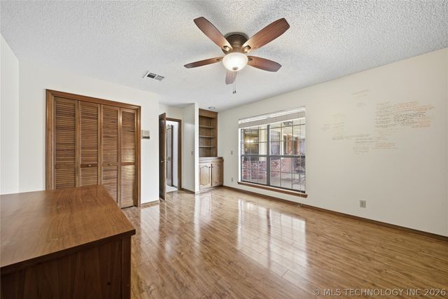 5833 S Louisville Avenue, Tulsa, OK 74135