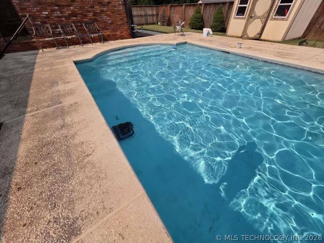 5833 S Louisville Avenue, Tulsa, OK 74135