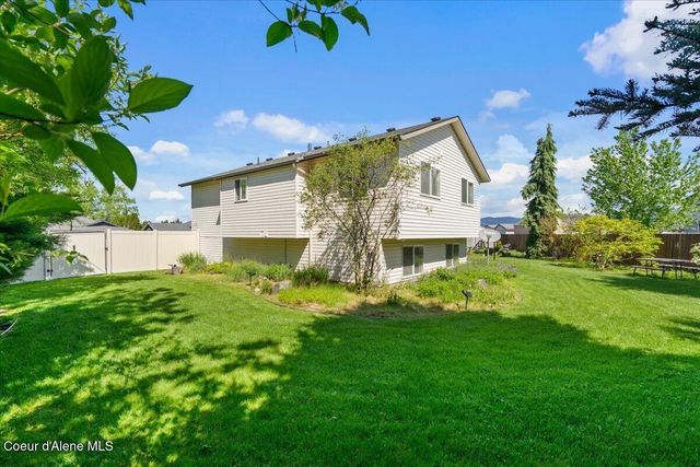 3700 N SHANK AVE, Post Falls, ID 83854
