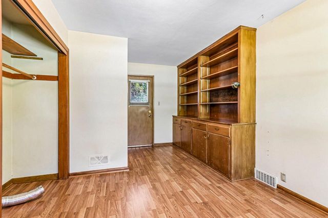 8516 N 54th STREET, Brown Deer, WI 53223
