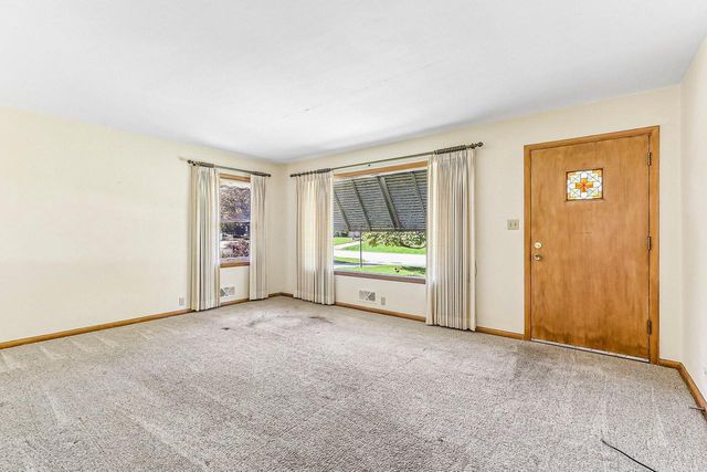 8516 N 54th STREET, Brown Deer, WI 53223