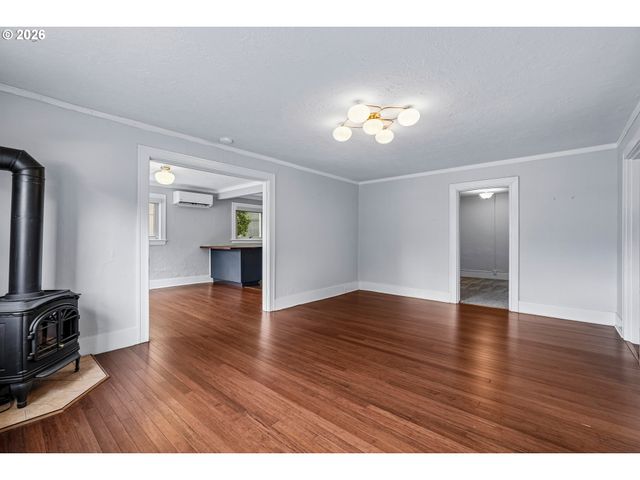 1529 Se HAWTHORNE Blvd 1, Portland, OR 97214