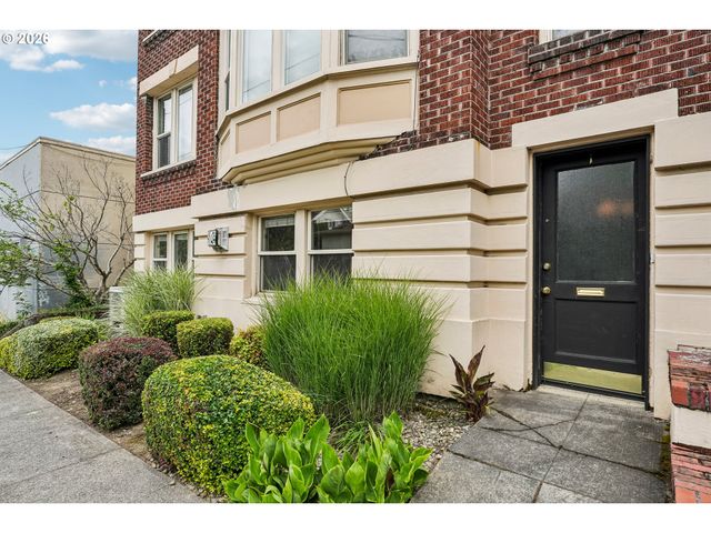 1529 Se HAWTHORNE Blvd 1, Portland, OR 97214