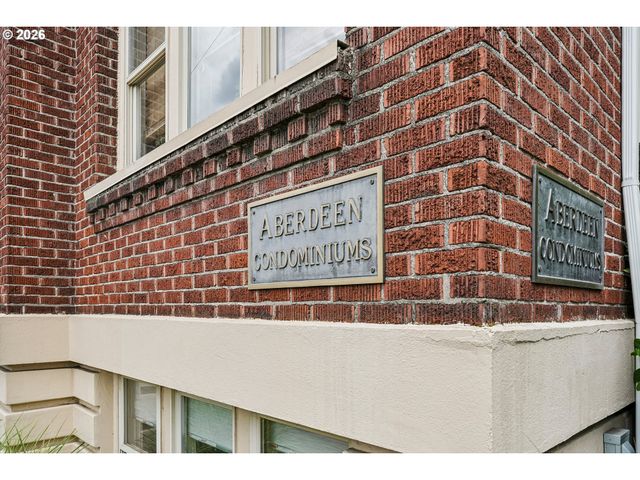 1529 Se HAWTHORNE Blvd 1, Portland, OR 97214