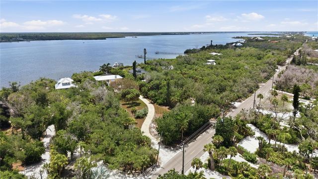 7505 MANASOTA KEY RD, Englewood, FL 34223