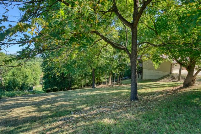 2466 Mundell, Eureka Springs, AR 72631