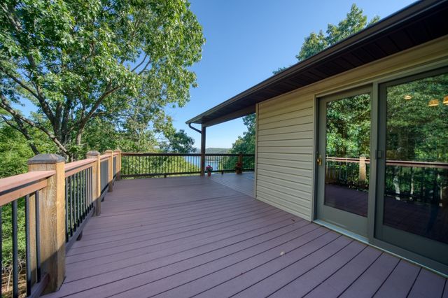 2466 Mundell, Eureka Springs, AR 72631