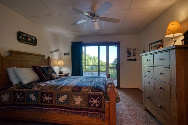 2466 Mundell, Eureka Springs, AR 72631