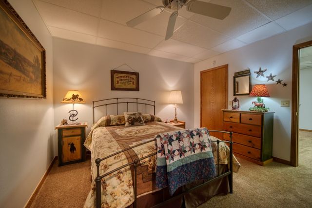 2466 Mundell, Eureka Springs, AR 72631