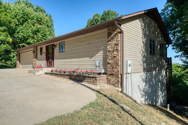 2466 Mundell, Eureka Springs, AR 72631