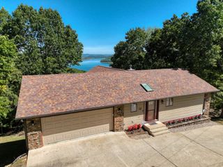 2466 Mundell, Eureka Springs, AR 72631