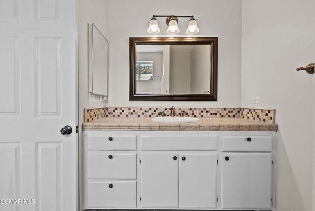 11639 Countrysprings Court, Moorpark, CA 93021