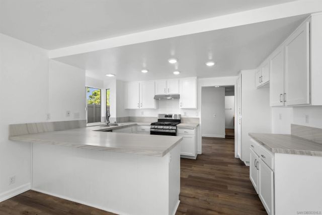 7803 Goode St, San Diego, CA 92139