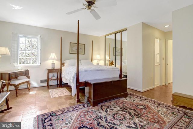 402 SECOND ST, Alexandria, VA 22314