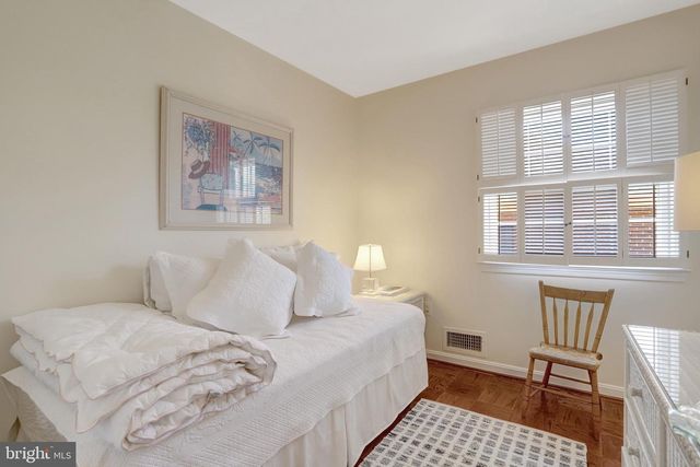 402 SECOND ST, Alexandria, VA 22314