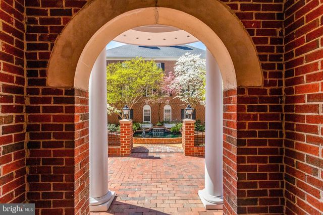 402 SECOND ST, Alexandria, VA 22314
