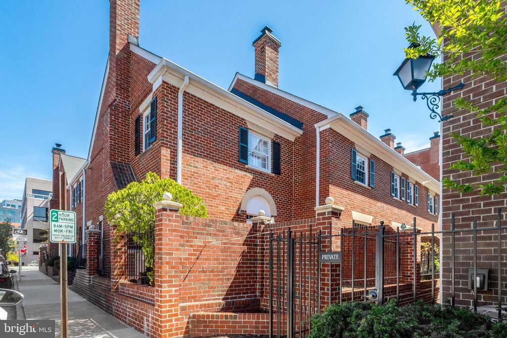 402 SECOND ST, Alexandria, VA 22314