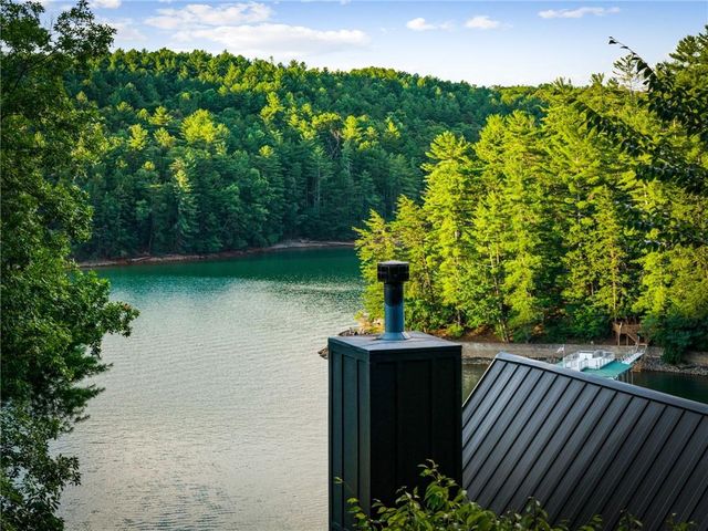 73 Tall Timber Lane, Blue Ridge, GA 30513