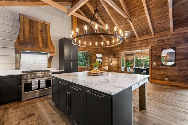 73 Tall Timber Lane, Blue Ridge, GA 30513
