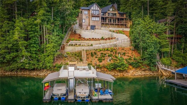 73 Tall Timber Lane, Blue Ridge, GA 30513