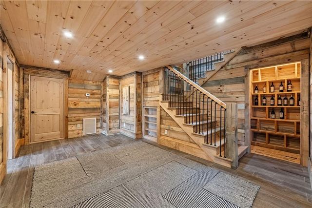 73 Tall Timber Lane, Blue Ridge, GA 30513