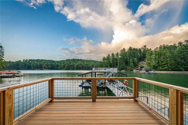 73 Tall Timber Lane, Blue Ridge, GA 30513