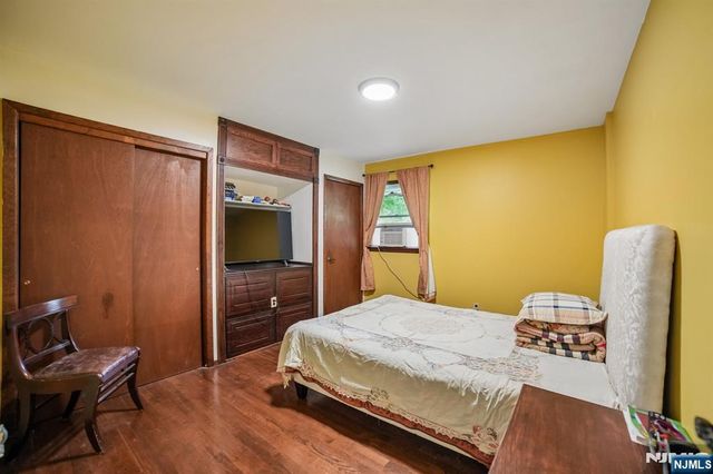 249 Knickerbocker Road, Englewood, NJ 07631