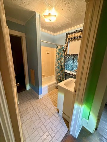 1242 West Church Street, Elmira, NY 14905