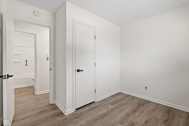 221 Fisher Court, Indianapolis, IN 46241
