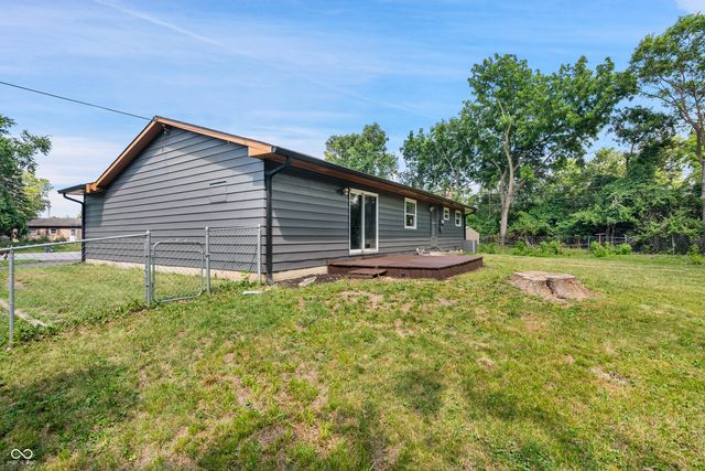 221 Fisher Court, Indianapolis, IN 46241