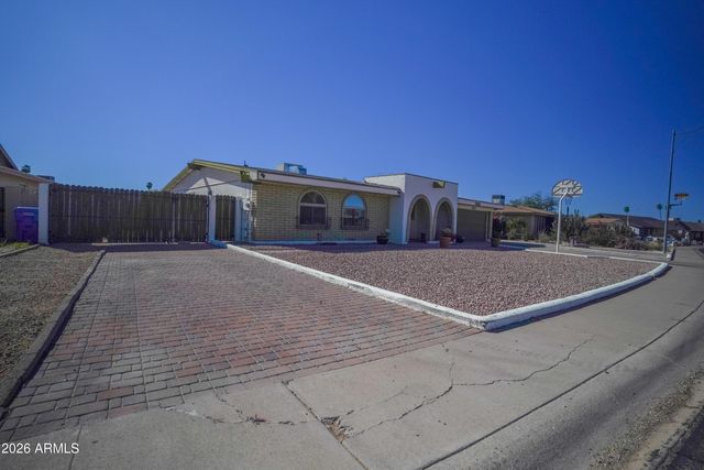 4411 W WINDROSE Drive, Glendale, AZ 85304