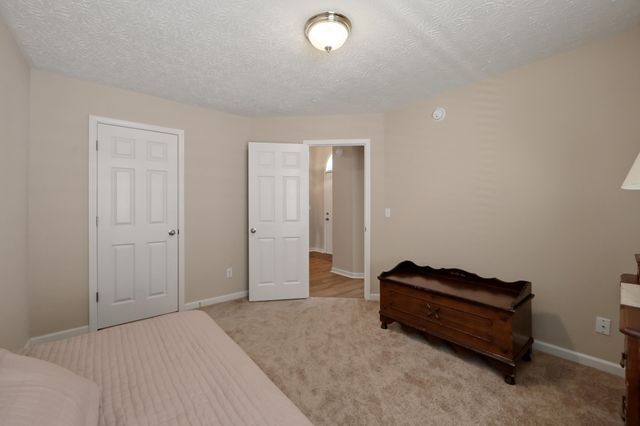 3944 Winthrop Drive, Lexington, KY 40514