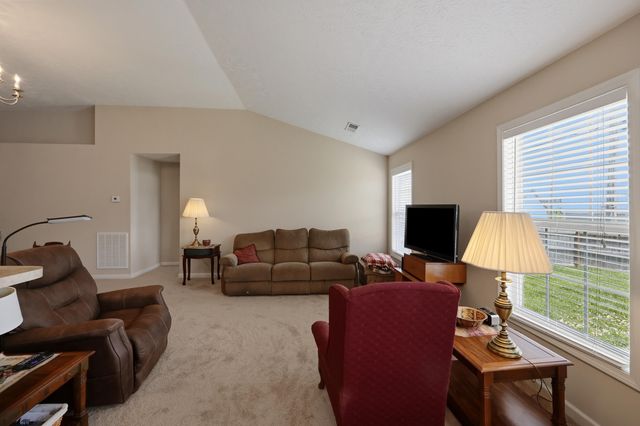3944 Winthrop Drive, Lexington, KY 40514