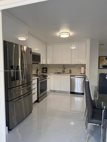 16418 SW 72nd Ter ., Miami, FL 33193