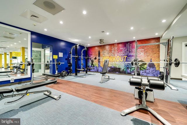 75 S REYNOLDS ST #101, Alexandria, VA 22304