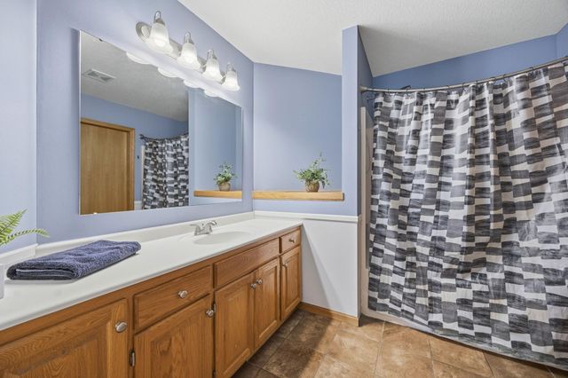 11060 14th Street NE, Hanover, MN 55341